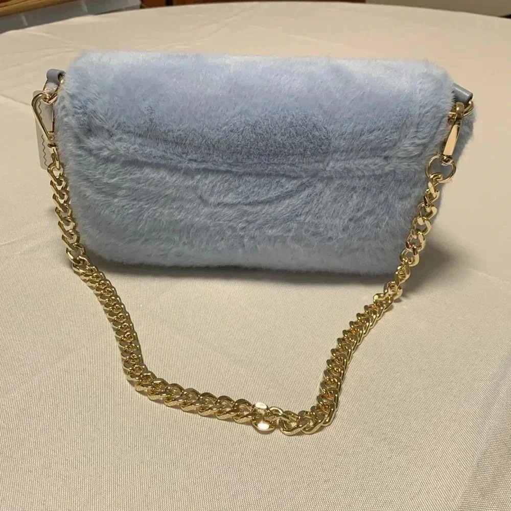 Skinny dip London Women’s Crossbody Purse, Faux Fur.NWT - Picture 2 of 5